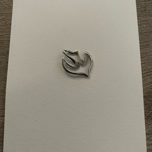Retired James Avery floating dove pendent